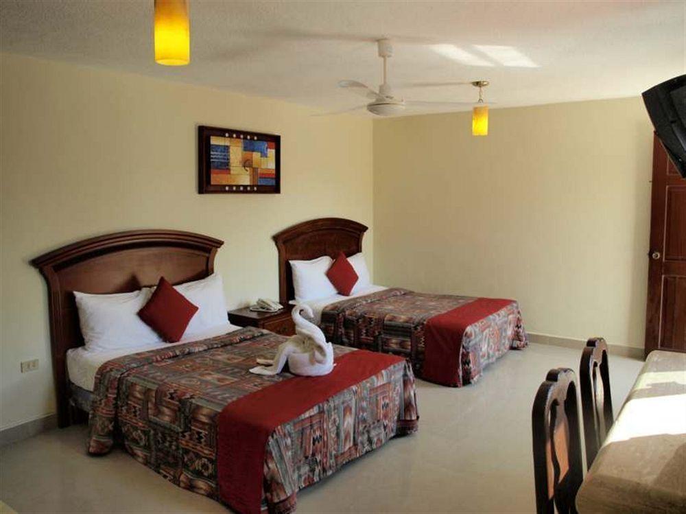 Hotel El Campanario Playa del Carmen Exterior foto